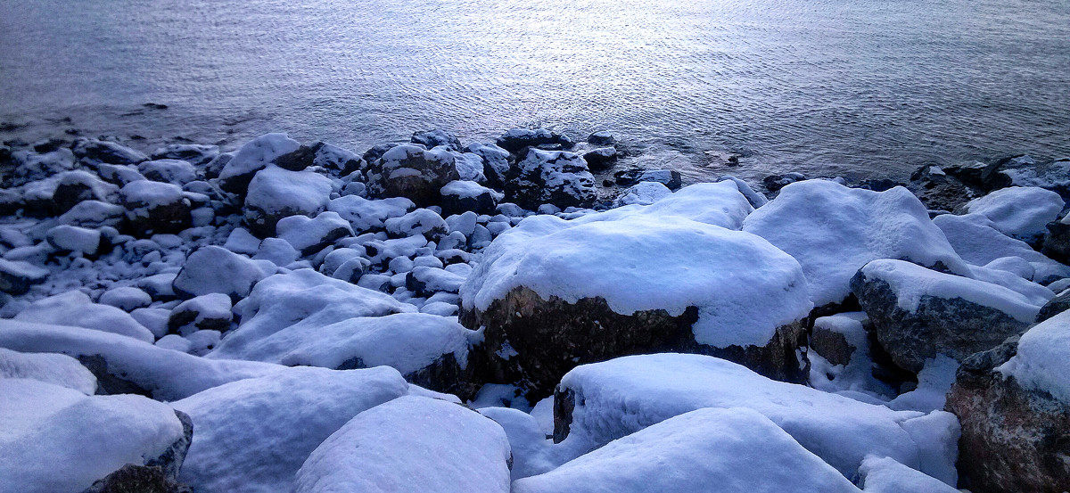 冰海大连 - 黑白, 手机, 大连, 蓝色, 雪景, 渔人码头 - 冰海大连 - playmaker3 - 图虫摄影网